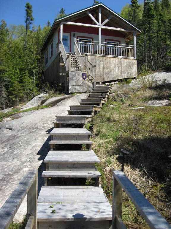 Villa Chalet de la Montagne à Tadoussac Extérieur photo