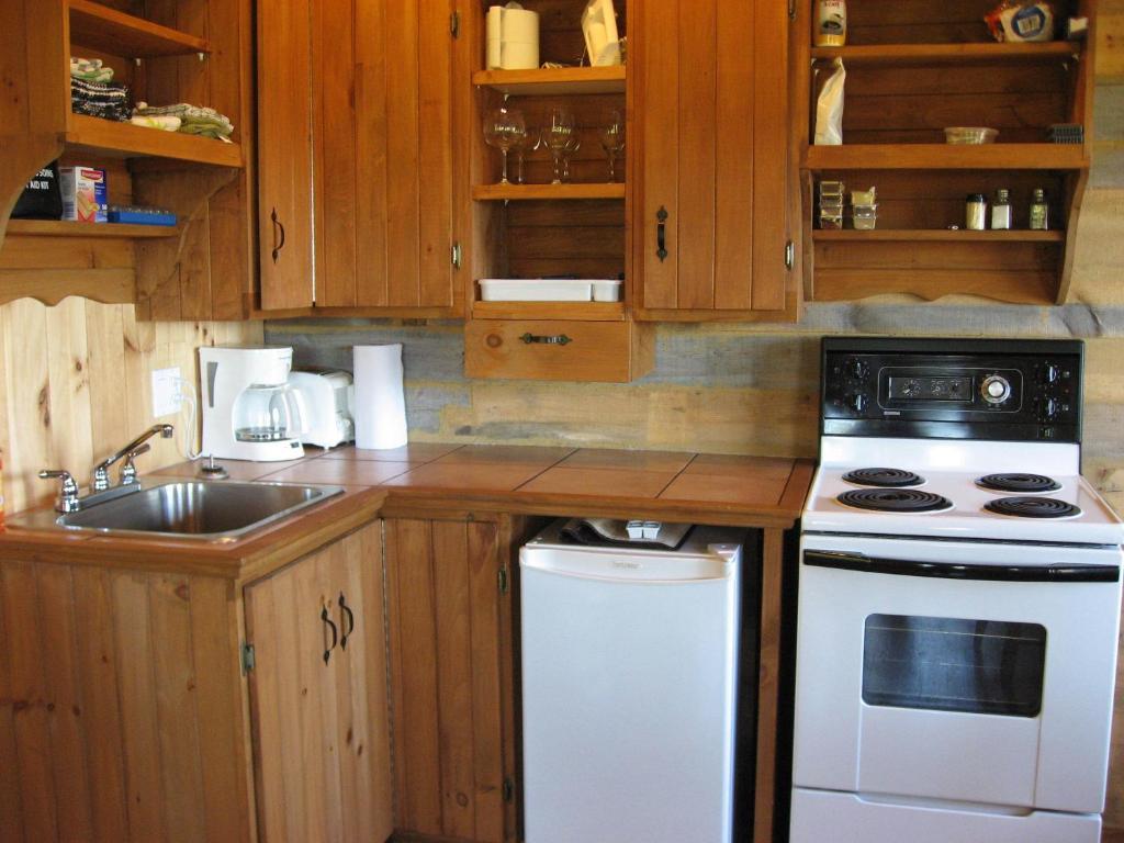Villa Chalet de la Montagne à Tadoussac Extérieur photo